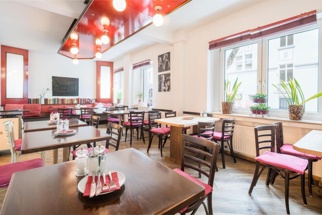 Stadt-Gut-Hotel Rheinischer Hof Essen Ngoại thất bức ảnh