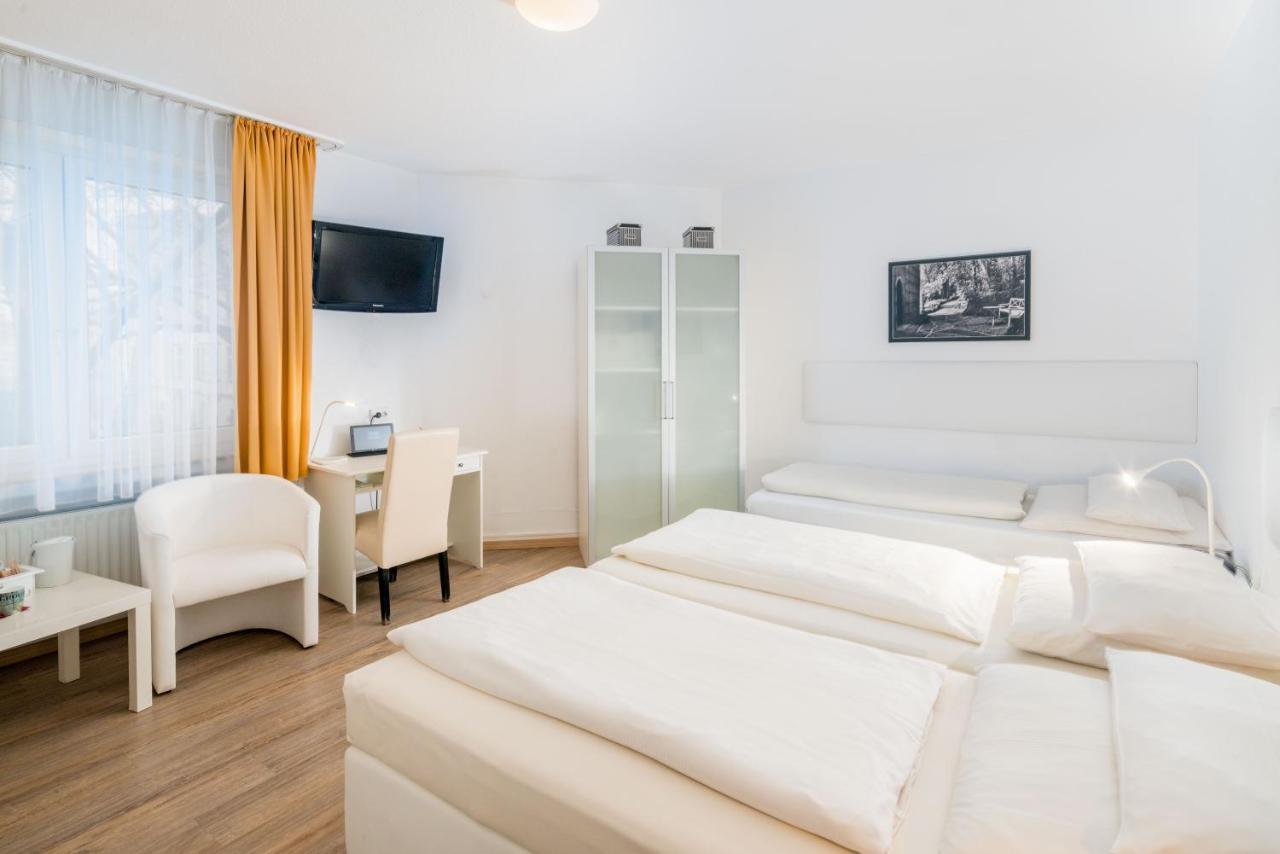 Stadt-Gut-Hotel Rheinischer Hof Essen Ngoại thất bức ảnh